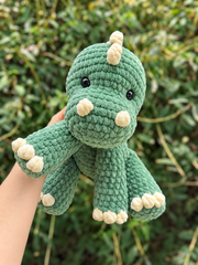 Sitting Dinosaur | Cute Amigurumi Crochet Pattern