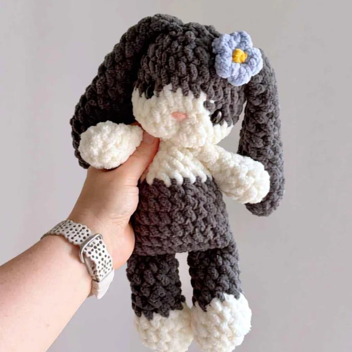 Lofty Floppy Bunny | Easy Crochet Plush Pattern