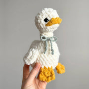 Cute Goose | Plush Amigurumi Crochet Pattern + Accessories